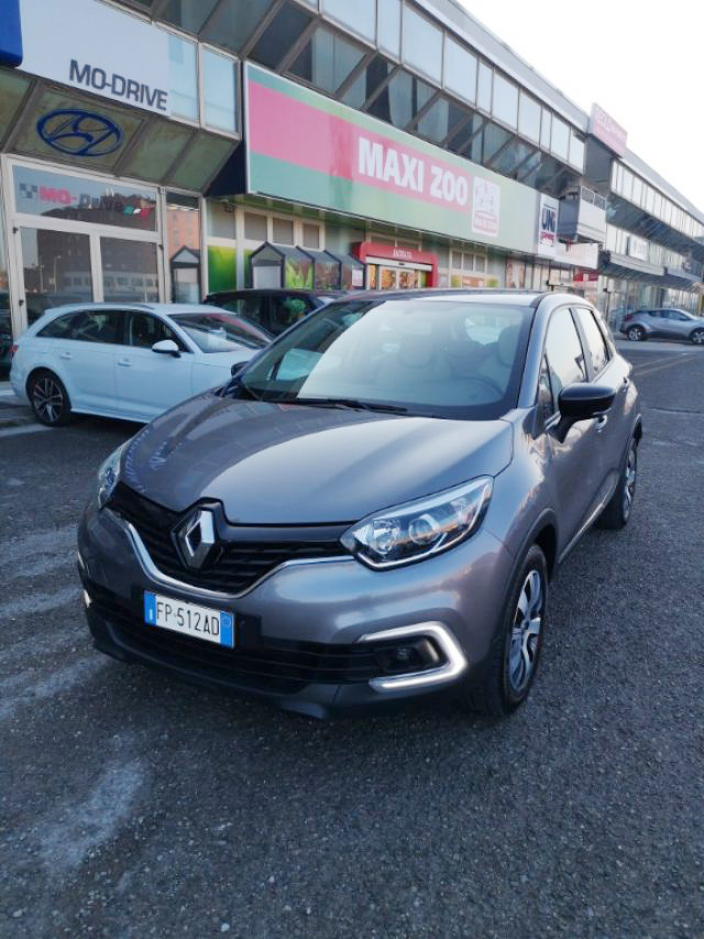 RENAULT-Captur-dCi-8V-90-CV